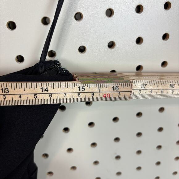 Express Black Cocktail Mini Dress Avant Garde 3D Bow Holiday Sz 4 - Picture 6 of 8